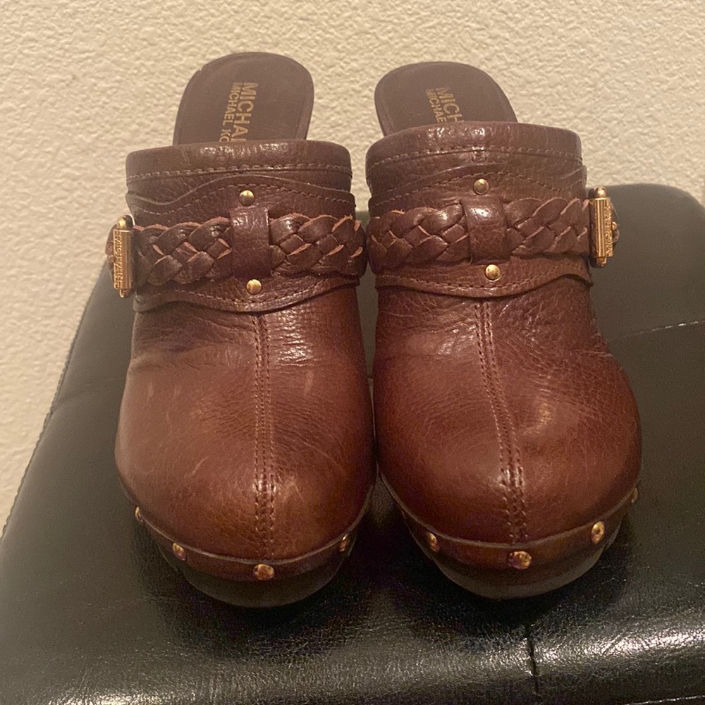MICHAEL KORS CLOGS